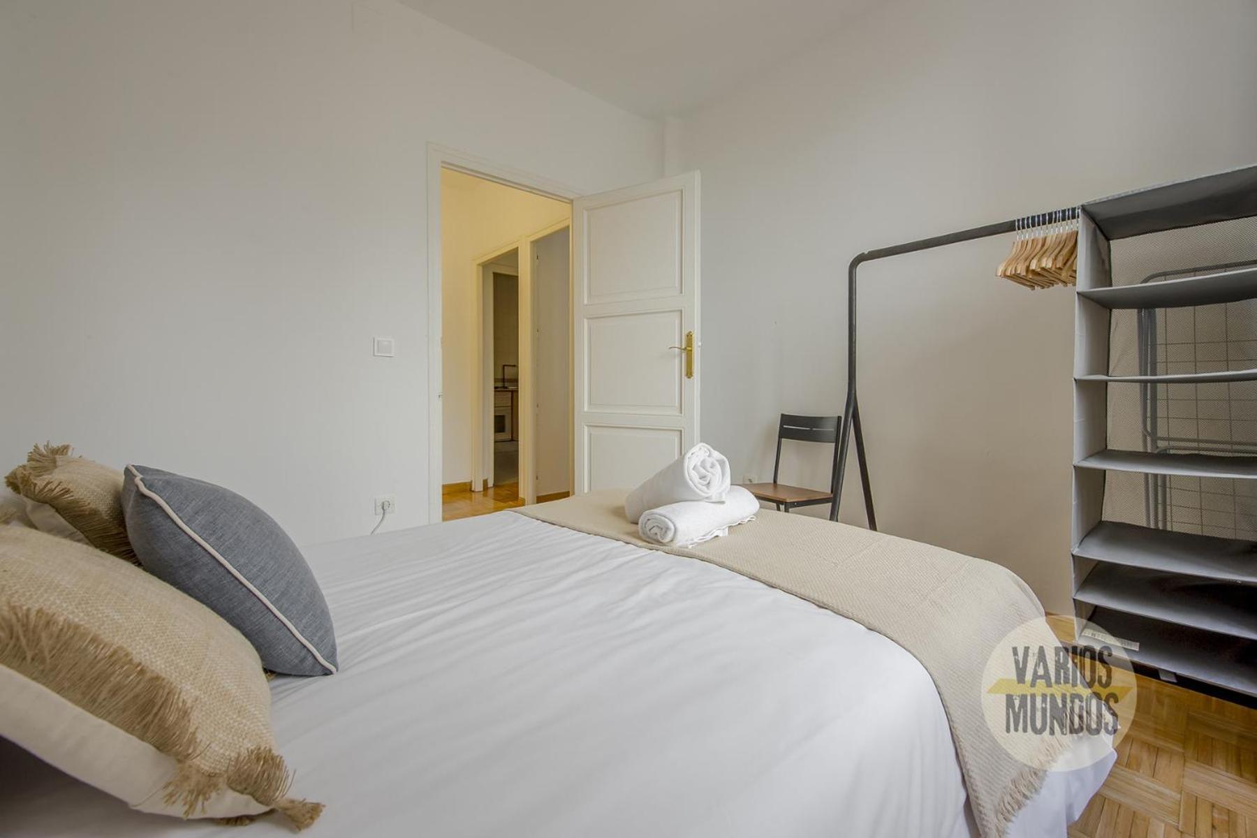 Centrico Apt En La Calle Toledo 77 Apartment Мадрид Екстериор снимка