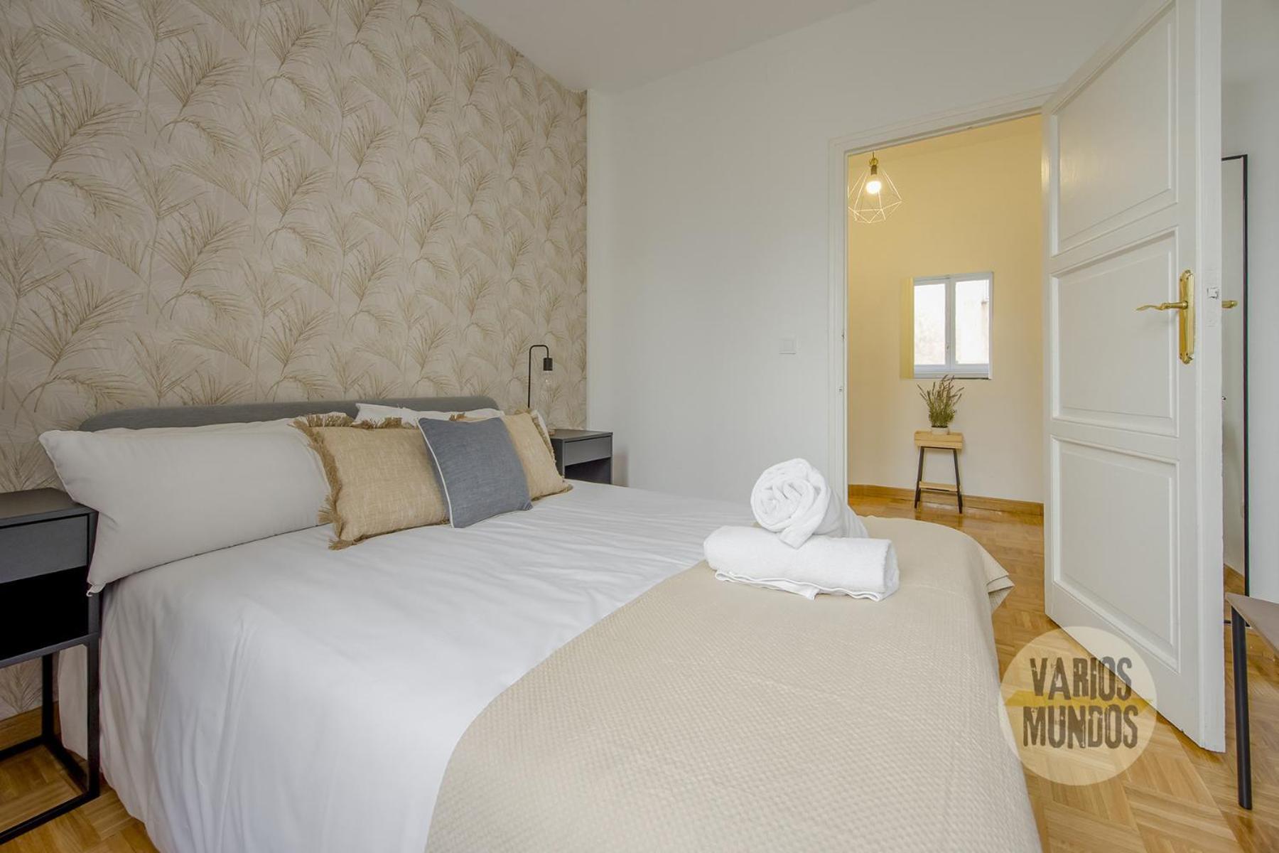 Centrico Apt En La Calle Toledo 77 Apartment Мадрид Екстериор снимка